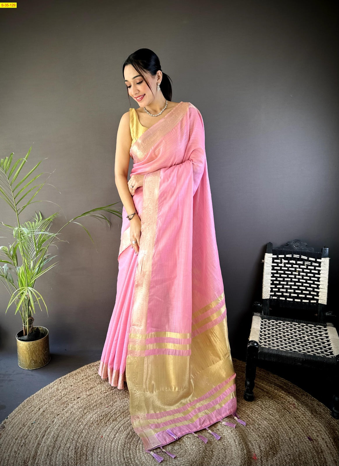 Cotton Sarees with Zari Checks weaves all over the body