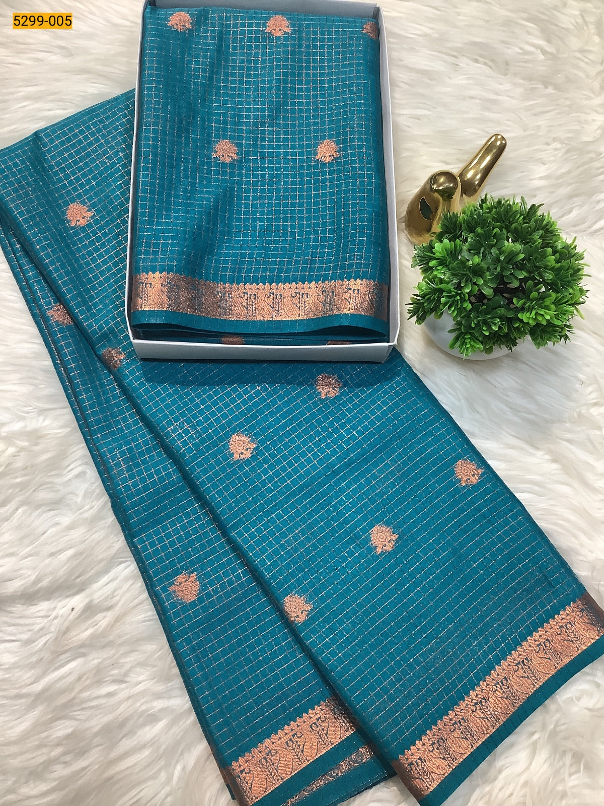 Fancy Mysore Crepe Silk Checked Butta Saree