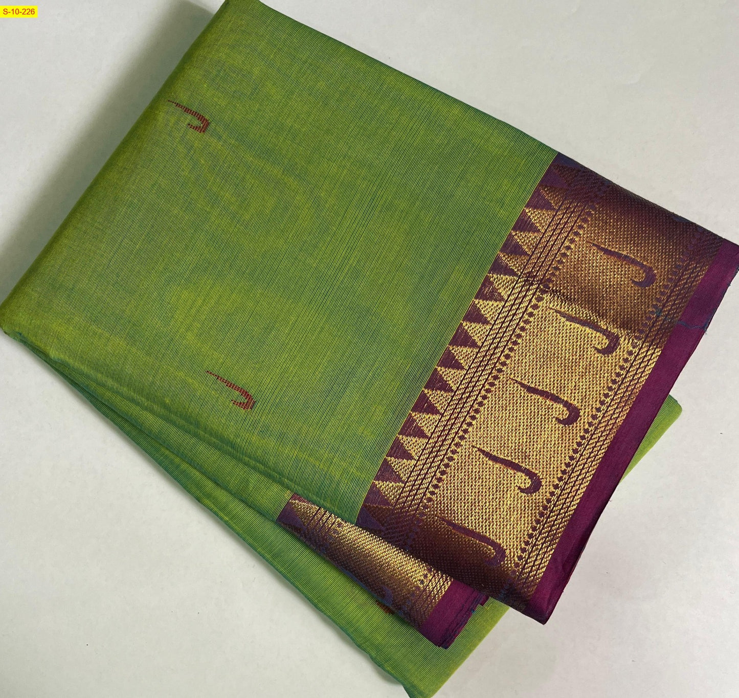 Handloom Pure Cotton Saree With Running Blouse