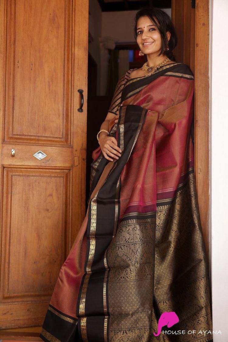 BEAUTIFUL RICH PALLU JACQUARD WORK ON ALL OVER SAREE.