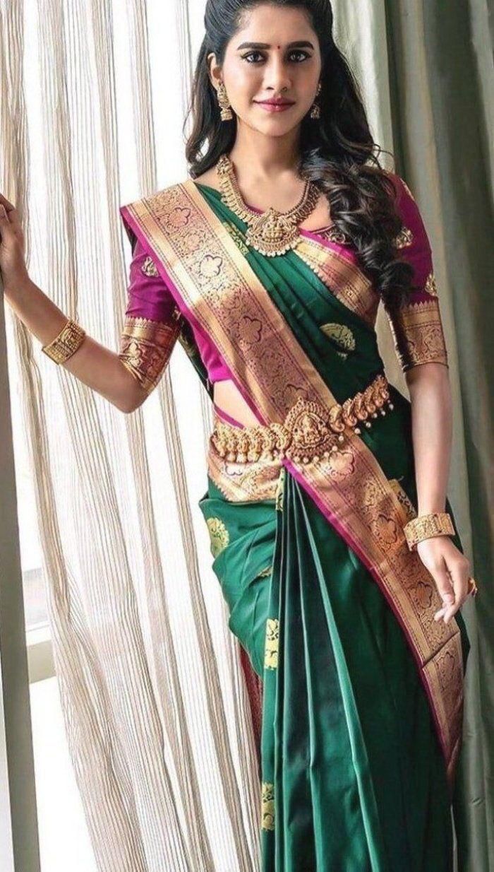 BEAUTIFUL RICH PALLU JACQUARD WORK ON ALL OVER SAREE.