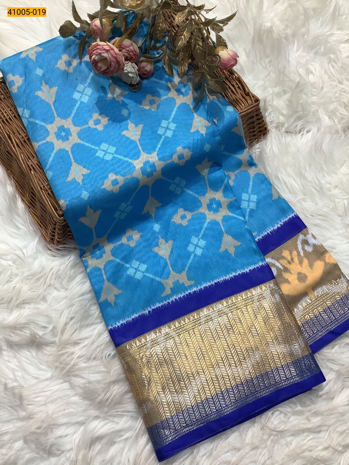 Pochampally Printed Dola Silk Saree