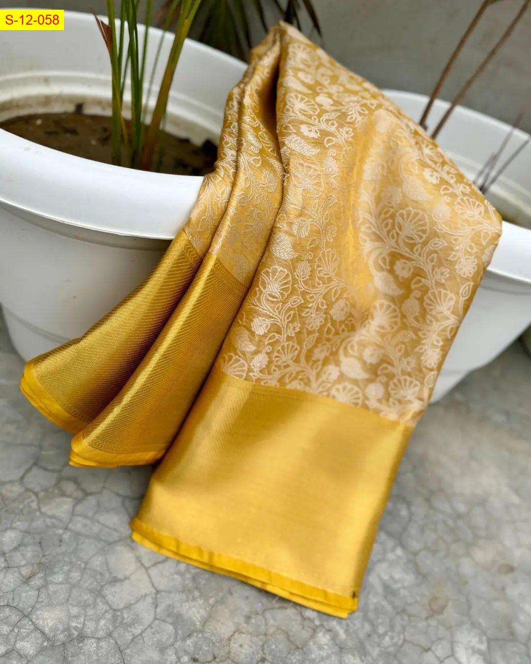 Soft tissue silk saree