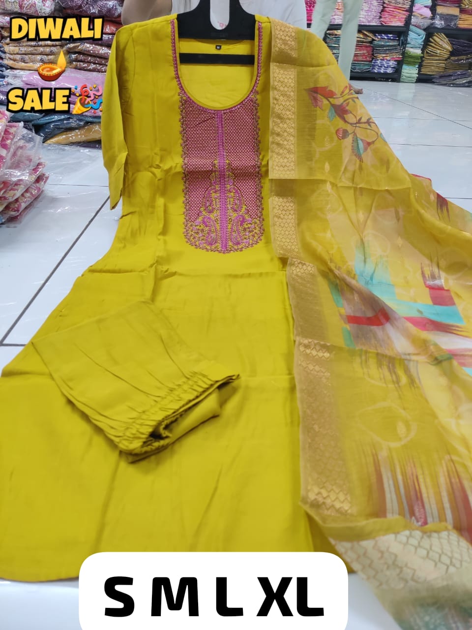 KURTI WITH PANT AND BEAUTIFUL DIGITAL DUPATTA