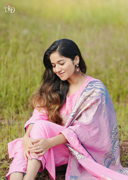 STUNNING OLIVE GREEN & CUTE PINK SET